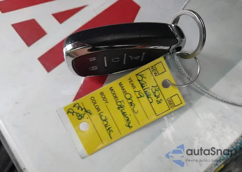 2019 Chevrolet Equinox Premier z USA, uszkodzony, nr VIN 2GNAXPEX5K6144904